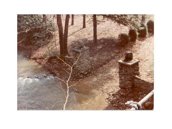 img003.jpg